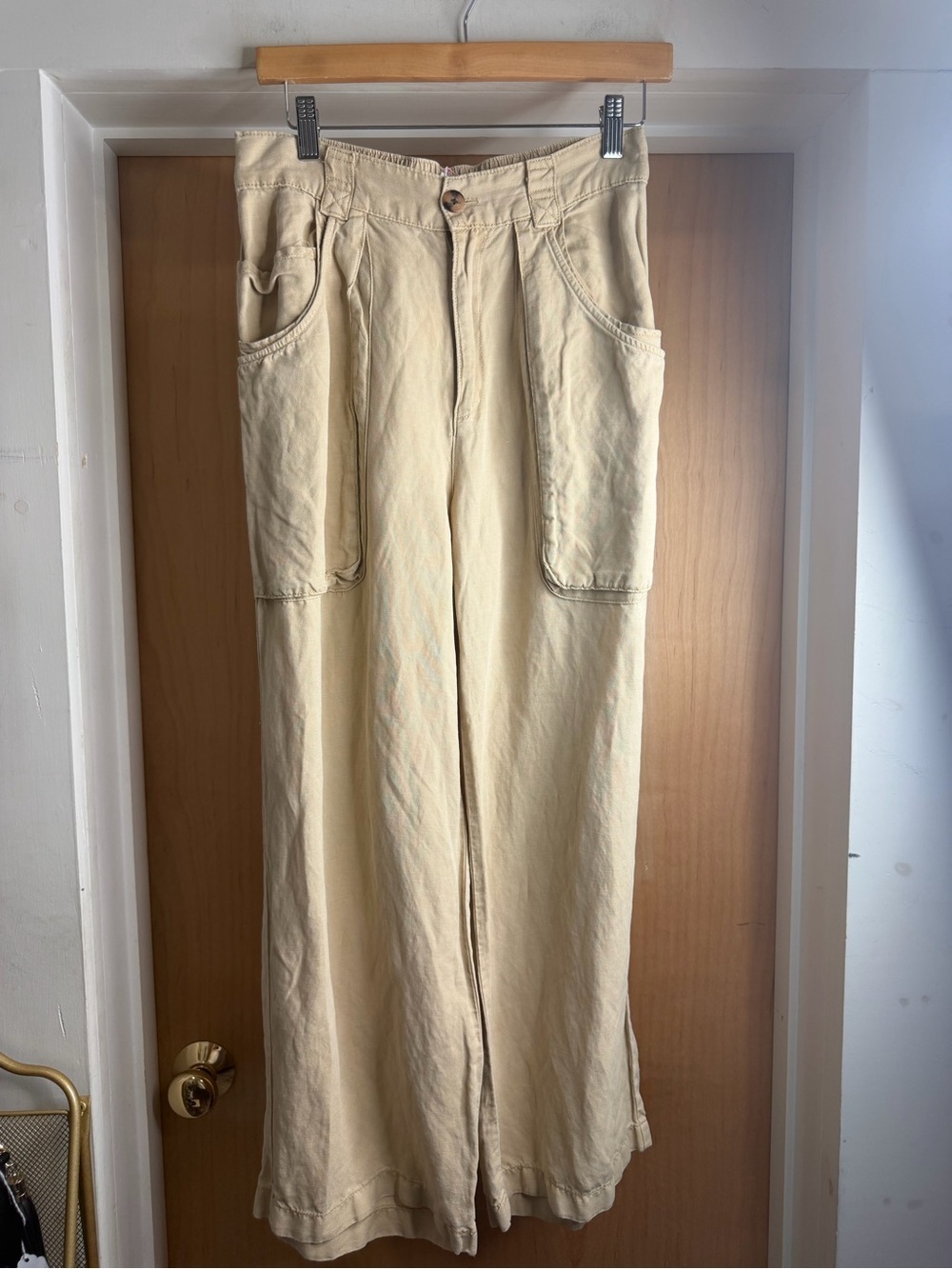 Joie Women’s Beige Linen Blend Wide-Leg Utility Pants. Size: 6